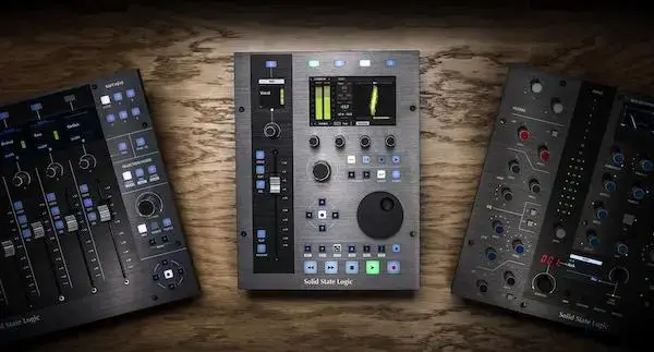 Solid State Logic UF1 DAW controller. SSL UF1 4 ssl uf 1