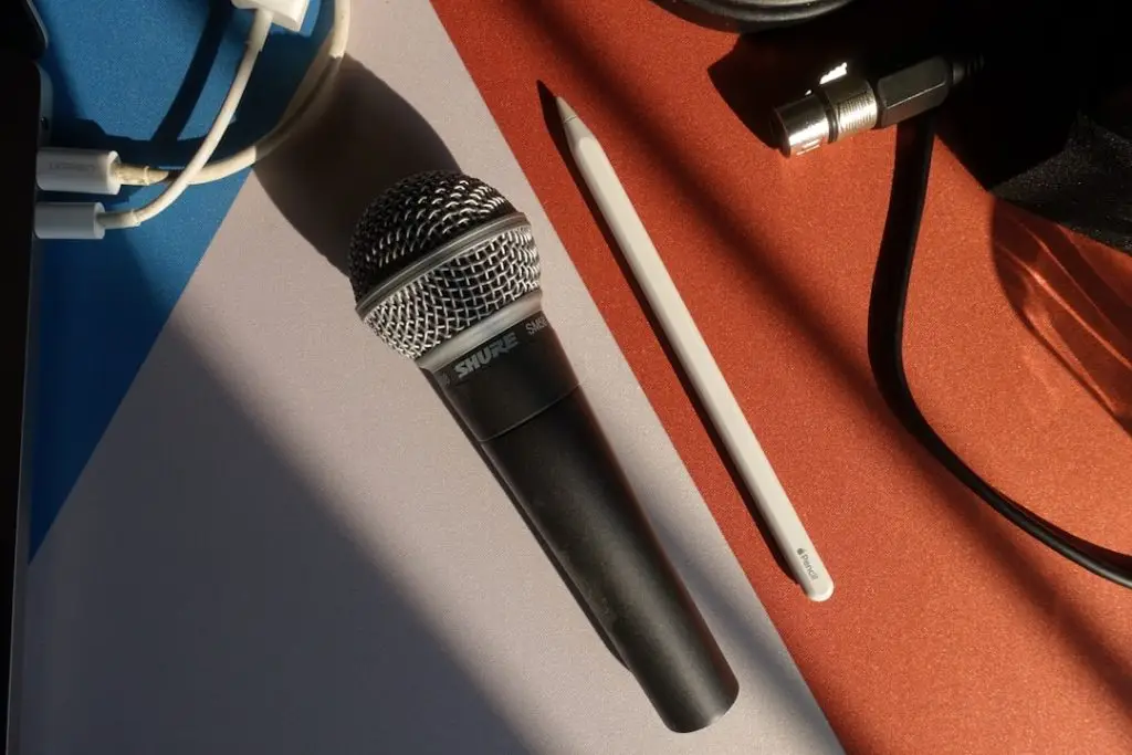 Microfoon Voor Thuisstudio: De Complete Gids Voor Kiezen, Plaatsen En Opnemen