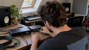 Dante-netwerk aansluiten in je home studio